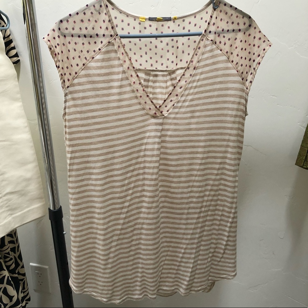 Anthropologie flirty lightweight blouse